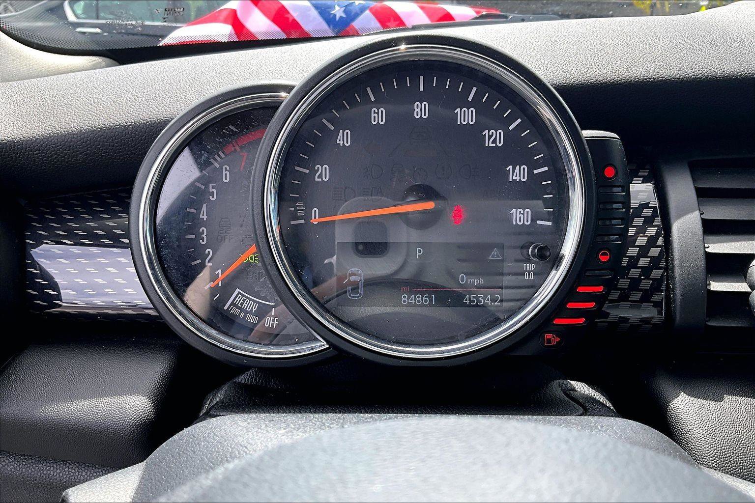 Used 2016 MINI Cooper S image 13