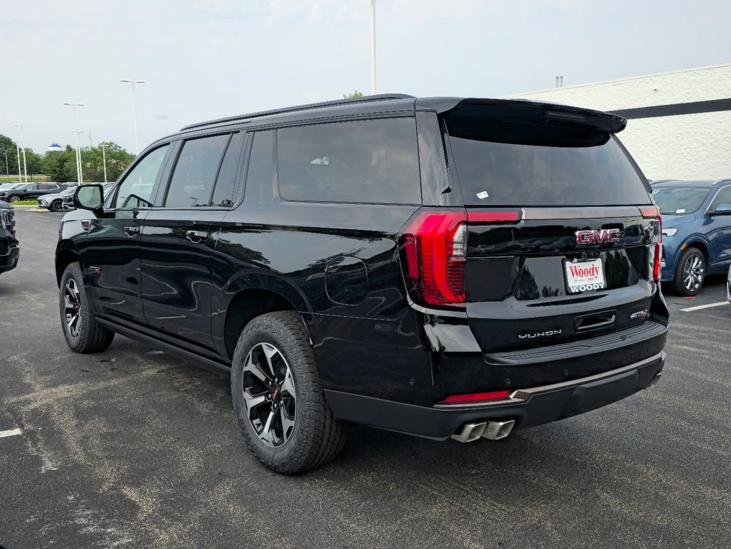 New 2026 GMC Yukon XL AT4 Ultimate AWD/4WD image 10