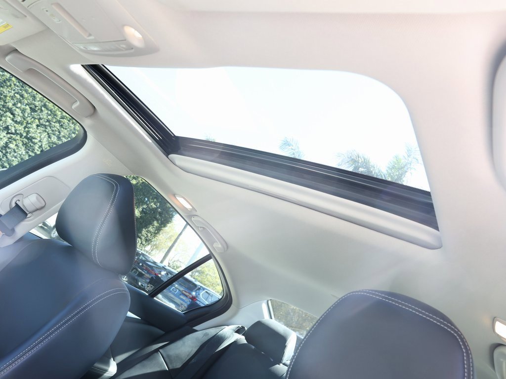 Certified 2023 INFINITI Q50 Luxe w/ Cargo Package image 18