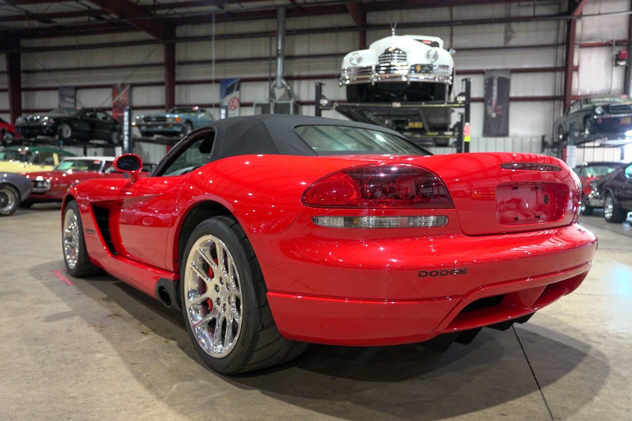 Used 2004 Dodge Viper SRT-10 RWD image 20