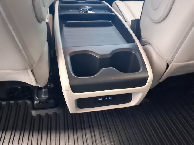 Certified 2025 Honda Odyssey Touring image 18