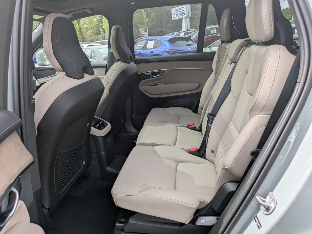 Used 2026 Volvo XC90 T8 Plus w/ Protection Package AWD/4WD image 16