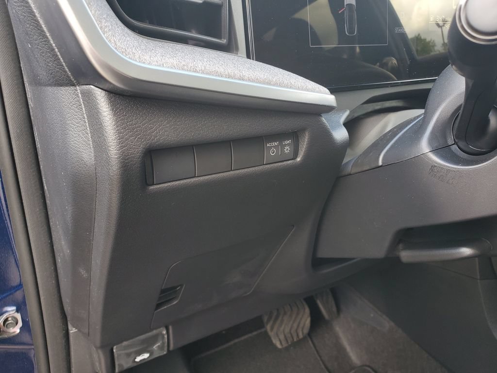 New 2026 Nissan Kicks SV w/ SV Premium Package AWD/4WD image 18