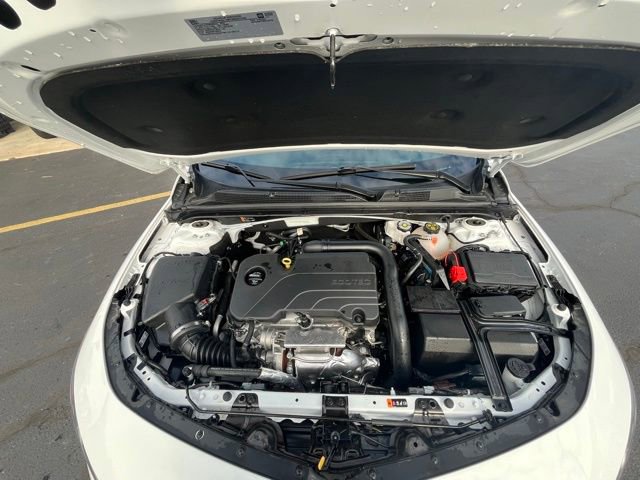 Used 2024 Chevrolet Malibu LT w/ Sport Edition image 17