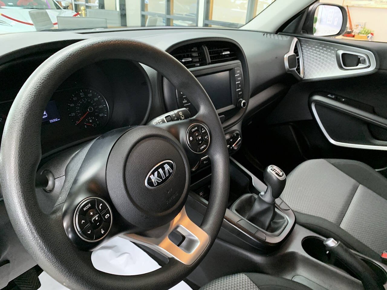 Used 2021 Kia Soul LX FWD image 8