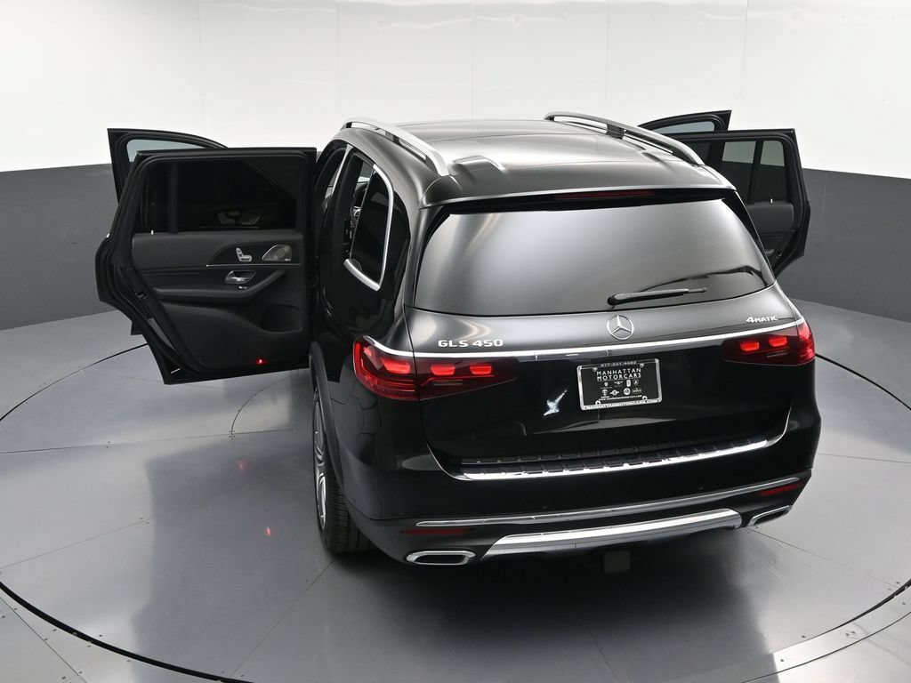 Used 2025 Mercedes-Benz GLS 450 4MATIC image 39