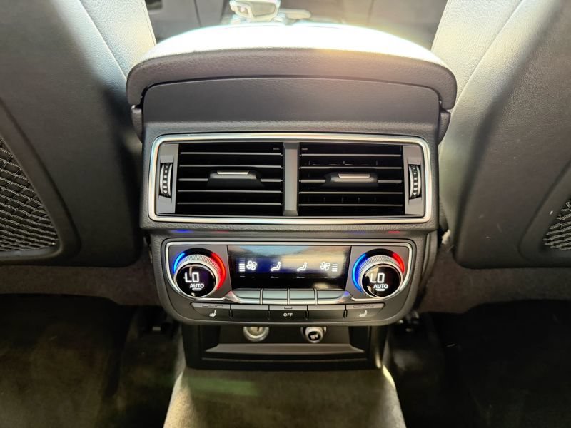 Used 2019 Audi Q7 3.0T Prestige AWD/4WD image 21