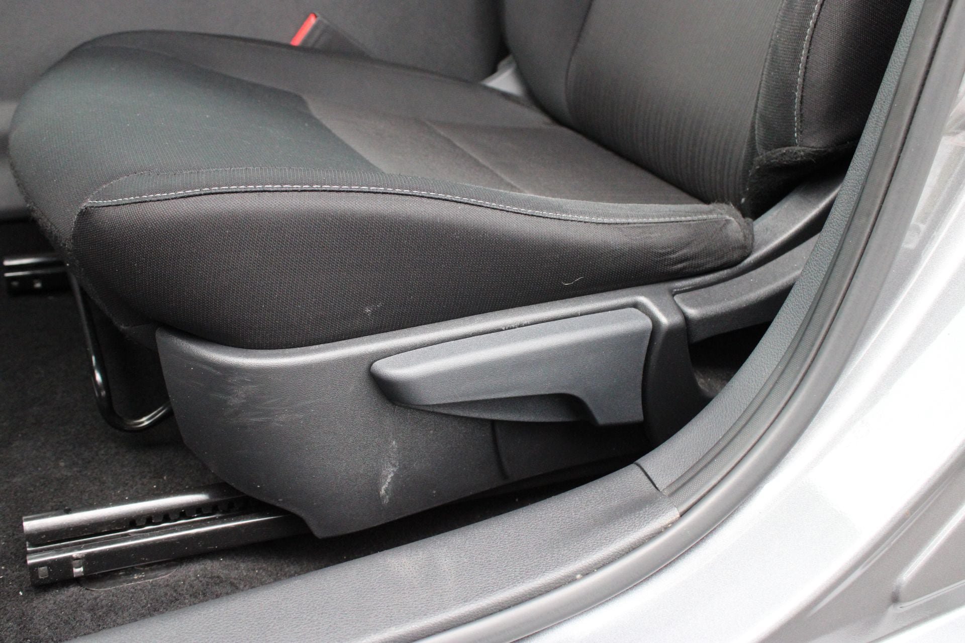 Used 2024 Nissan Sentra SV FWD image 13