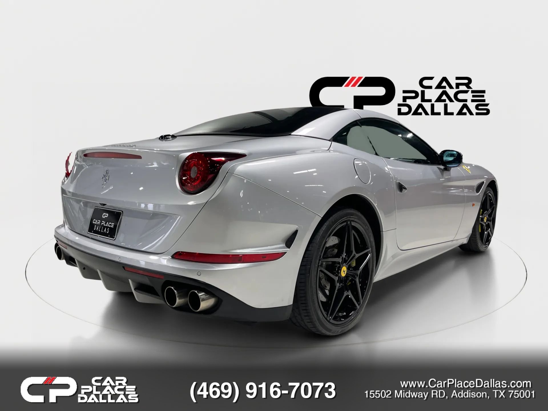 Used 2016 Ferrari California T RWD image 16