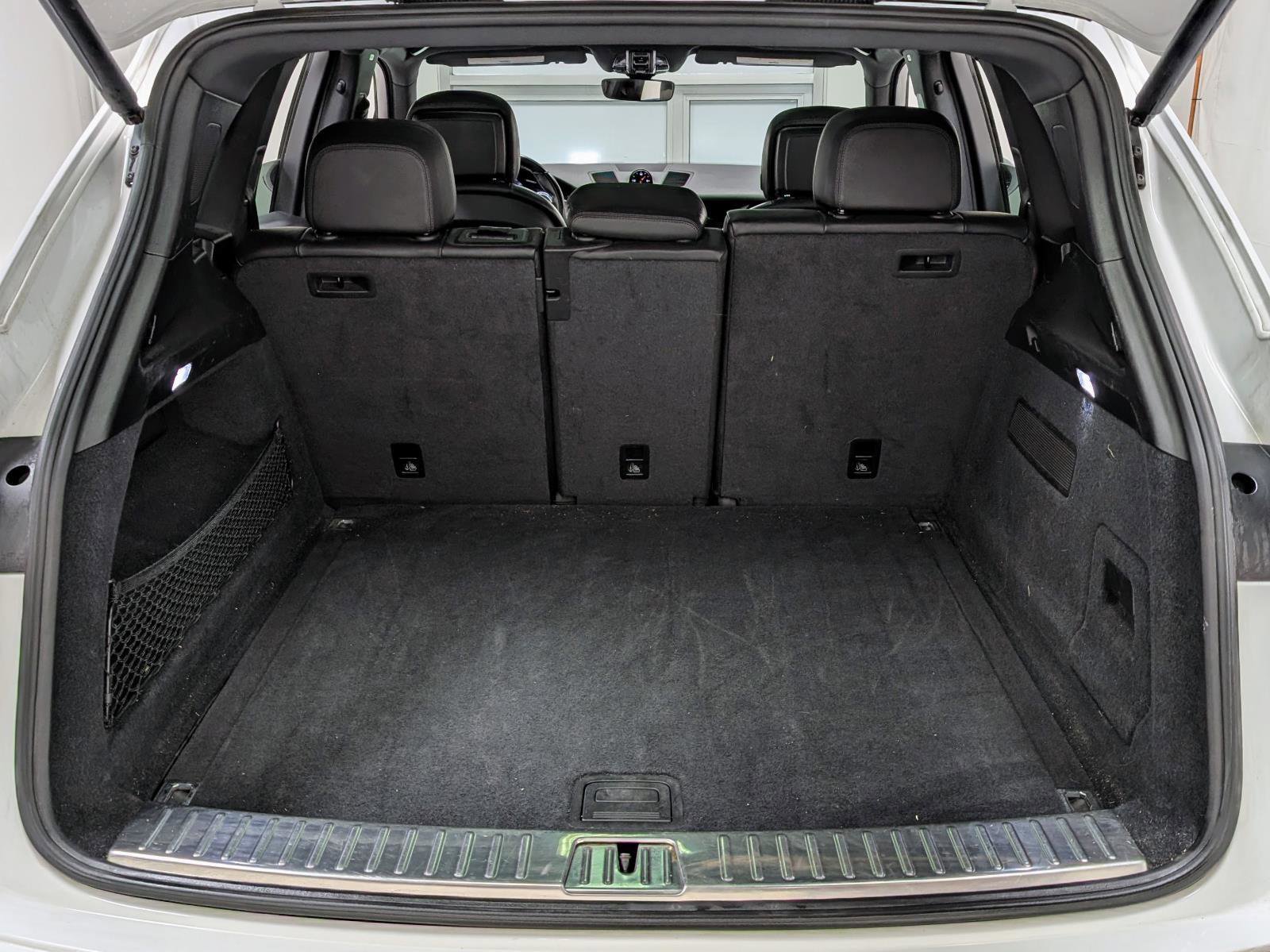 Used 2019 Porsche Cayenne image 19