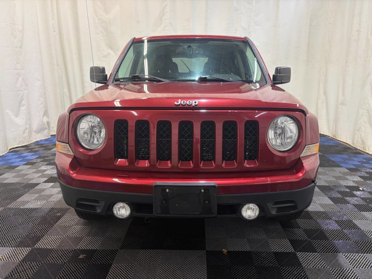 Used 2016 Jeep Patriot Latitude image 4