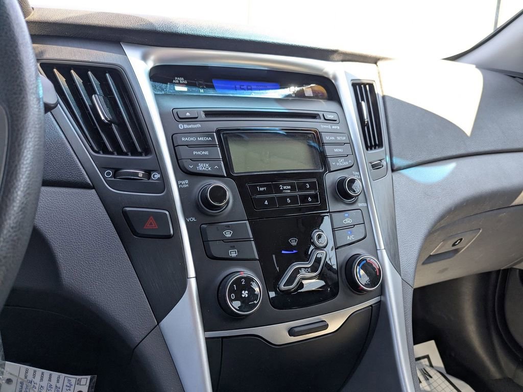 Used 2013 Hyundai Sonata GLS w/ Popular Equipment Pkg image 16