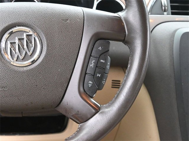 Used 2011 Buick Enclave CXL image 31