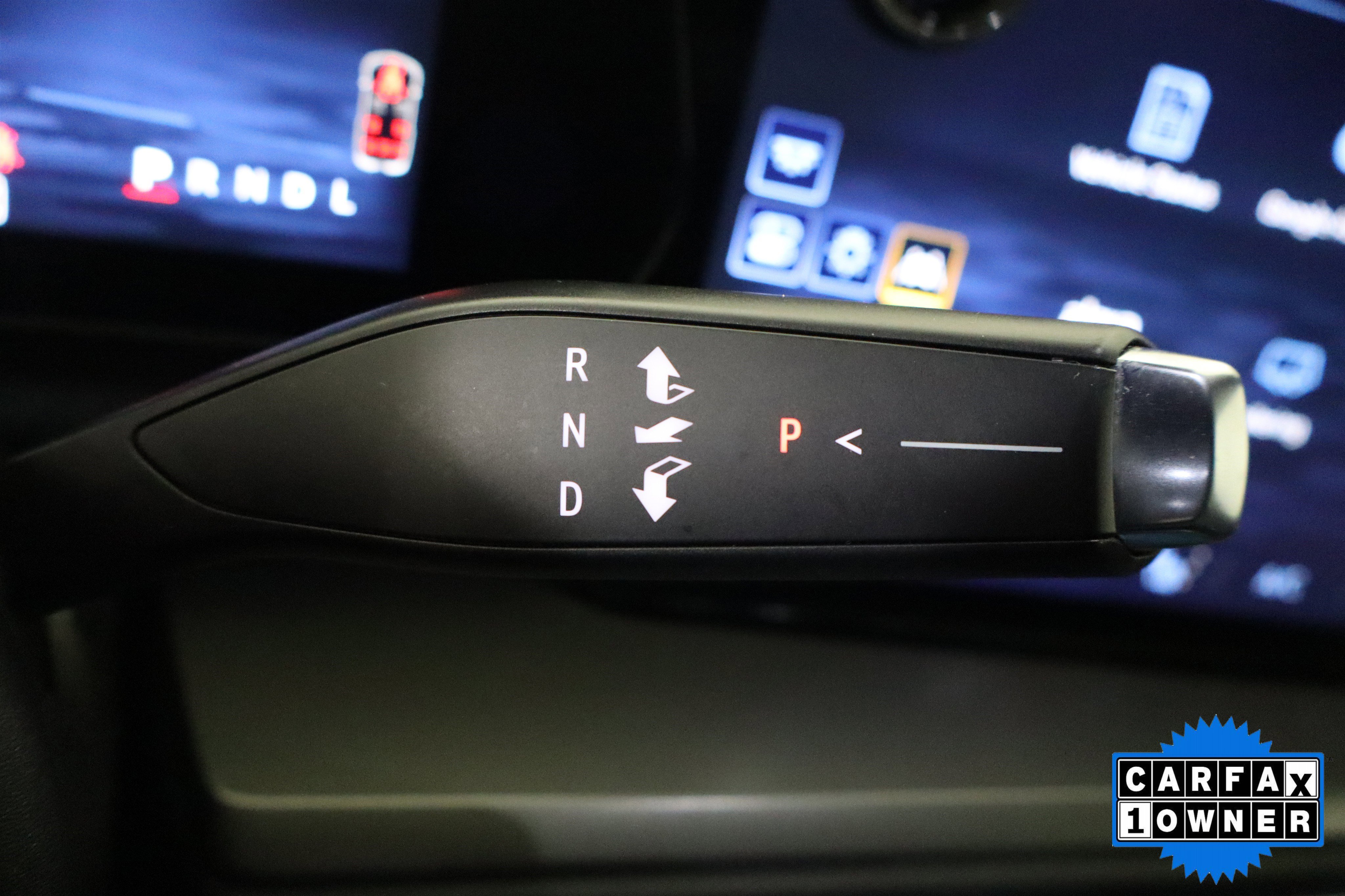 Used 2025 Chevrolet Traverse LT image 31