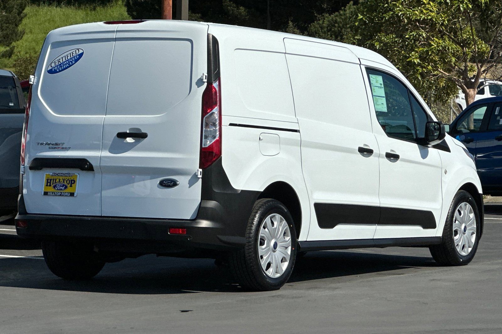 Certified 2023 Ford Transit Connect XL image 4