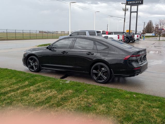 Used 2024 Honda Accord Sport image 8