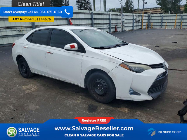 Used 2017 Toyota Corolla LE FWD image 5
