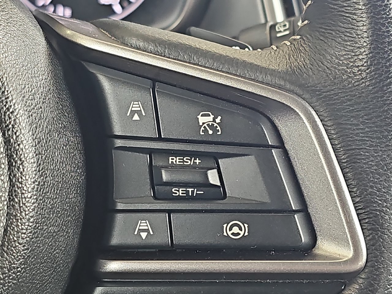 Certified 2025 Subaru Outback Limited AWD/4WD image 23
