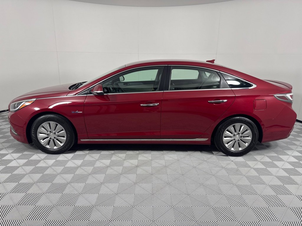 Used 2016 Hyundai Sonata SE image 8