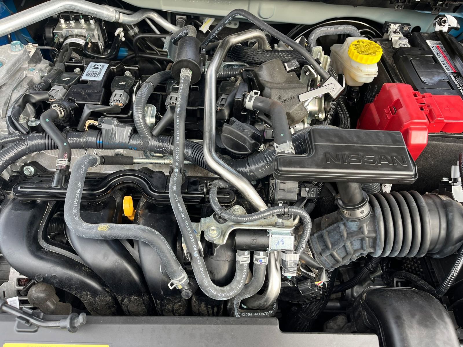 Used 2025 Nissan Sentra SV FWD image 32