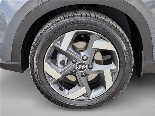 New 2026 Hyundai Venue SEL FWD image 10