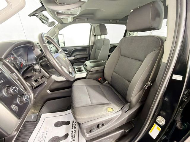Used 2018 Chevrolet Silverado 2500 LT w/ Midnight Edition image 21
