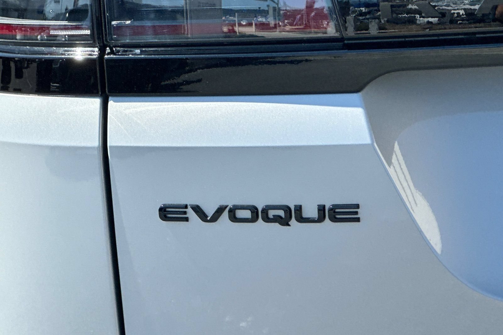 New 2026 Land Rover Range Rover Evoque Dynamic SE AWD/4WD image 27