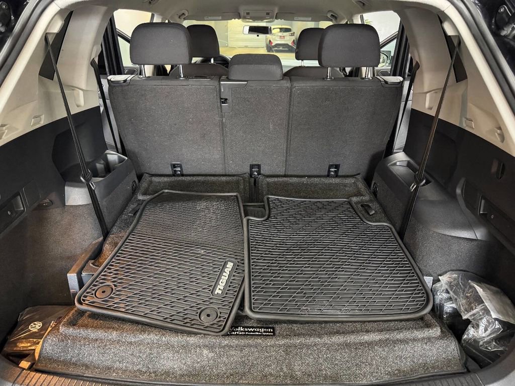 Used 2019 Volkswagen Tiguan S FWD image 46