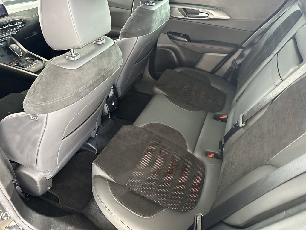 Used 2024 Alfa Romeo Tonale Veloce image 28