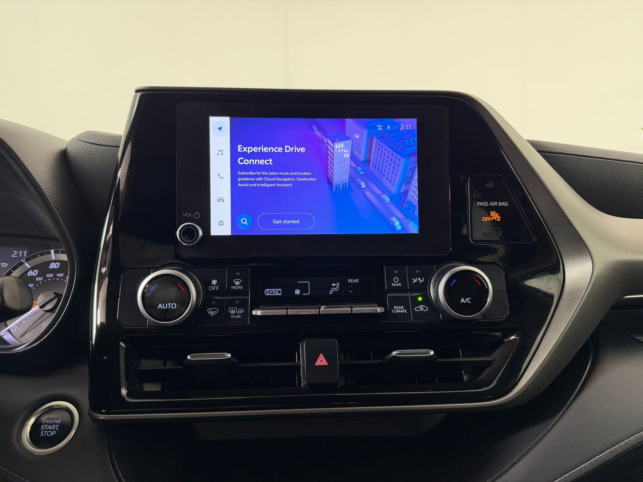 Certified 2024 Toyota Highlander LE image 25