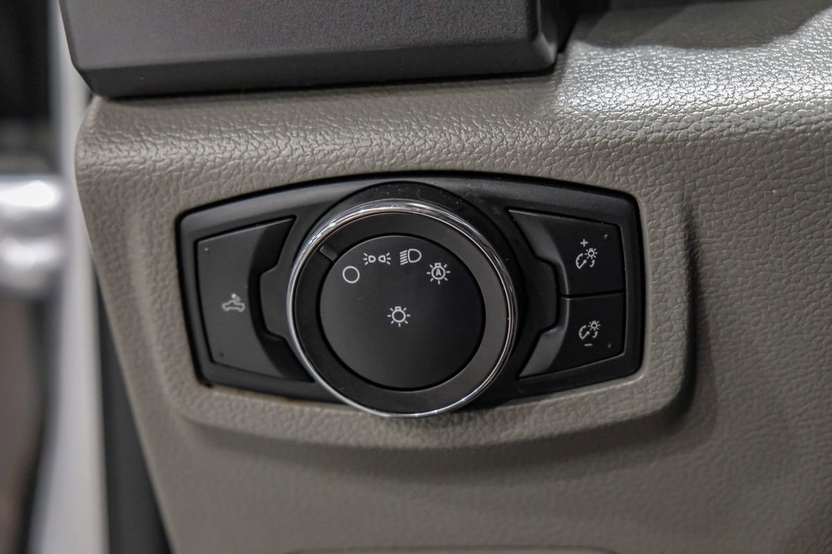 Used 2019 Ford F250 XL w/ STX Appearance Package AWD/4WD image 27
