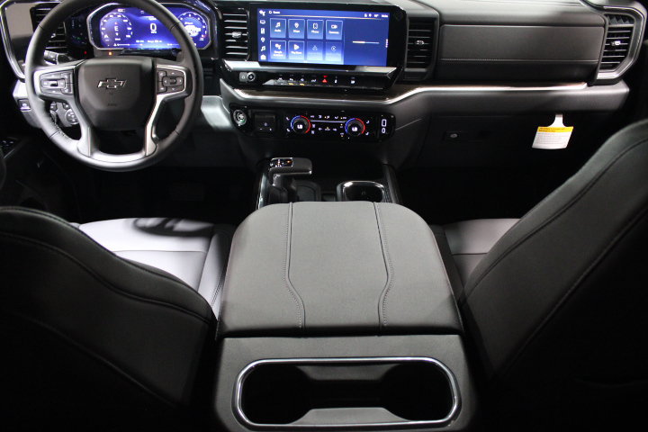 New 2026 Chevrolet Silverado 1500 RST w/ RST All Star Premium Package AWD/4WD image 32