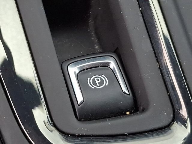 Used 2022 Chevrolet Equinox RS w/ RS Leather Package image 26