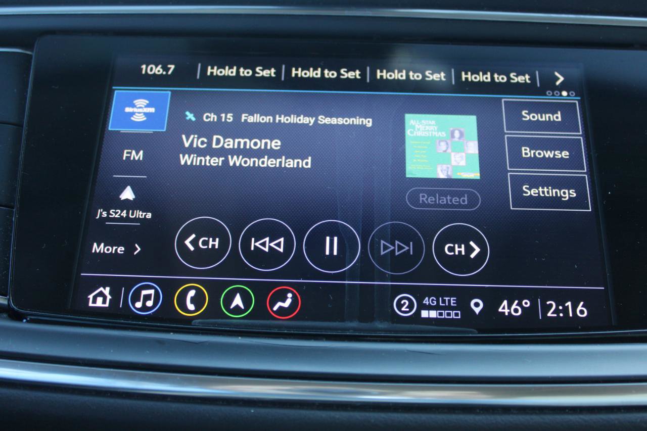 Used 2022 Buick Enclave Premium w/ Experience Buick Package FWD image 29