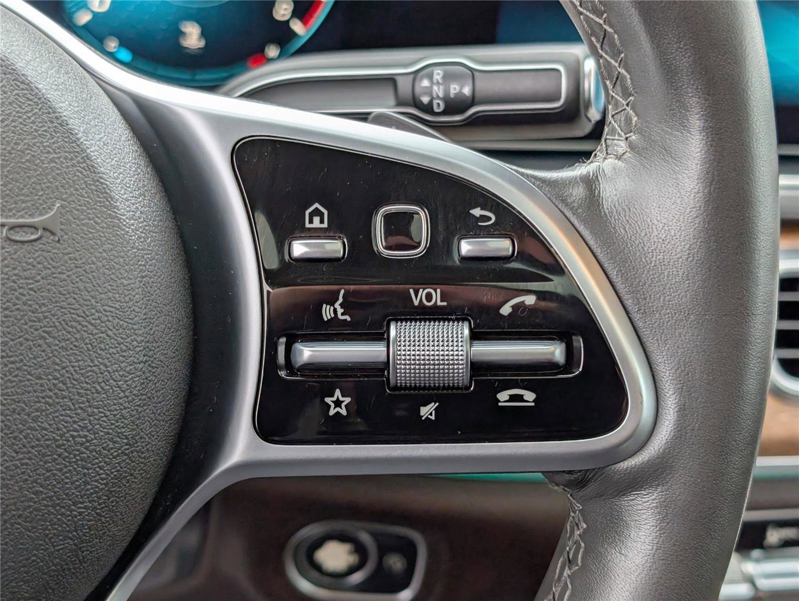 Used 2020 Mercedes-Benz GLE 350 4MATIC image 24