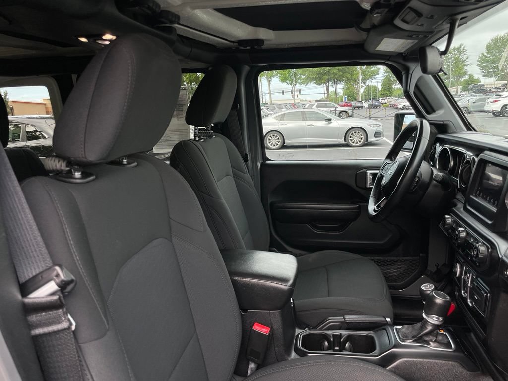 Used 2021 Jeep Wrangler Unlimited Sport AWD/4WD image 31