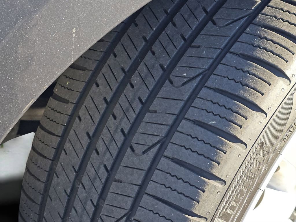 Used 2018 Tesla Model 3 Long Range image 31