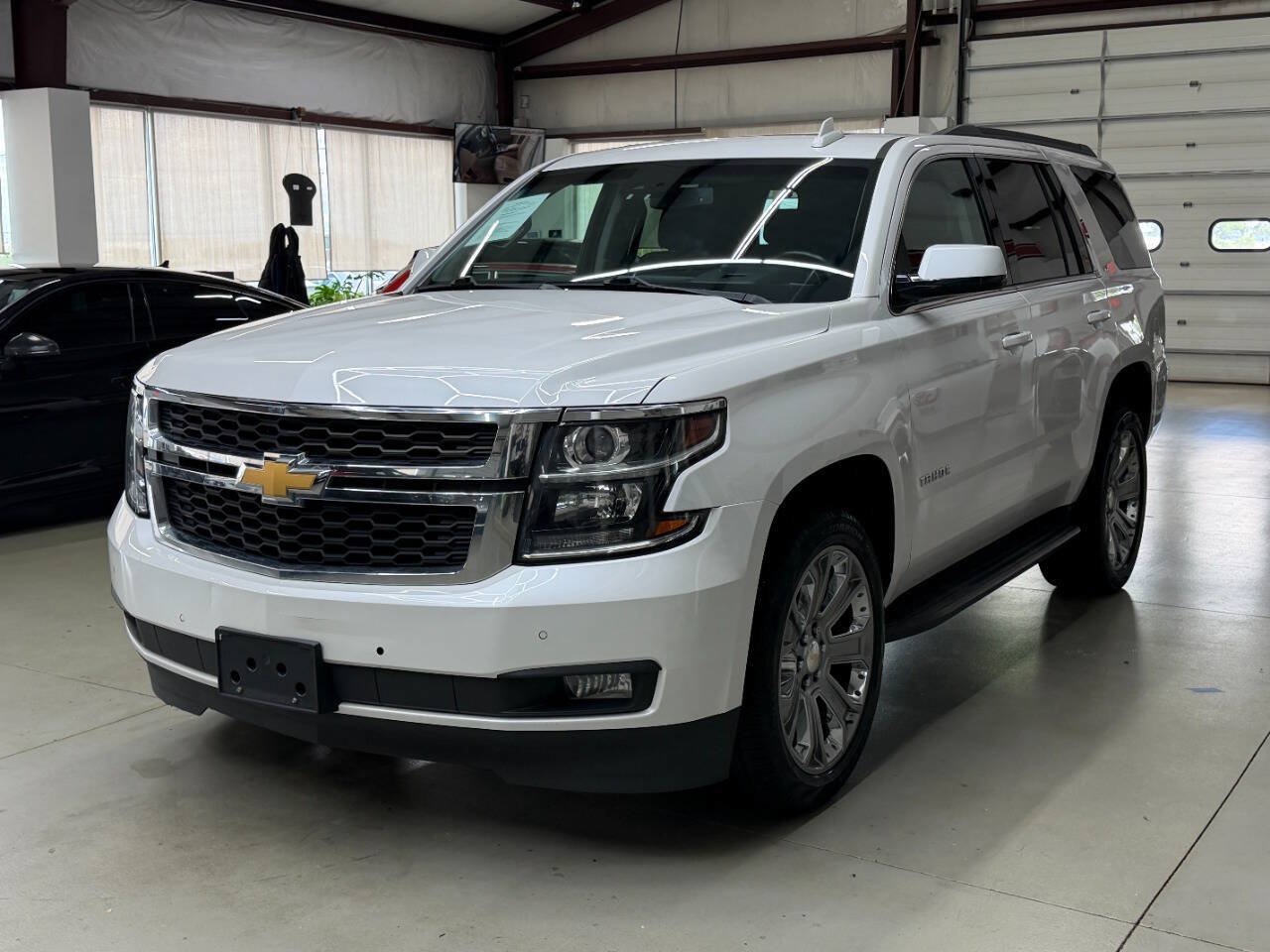 Used 2018 Chevrolet Tahoe LT AWD/4WD image 5