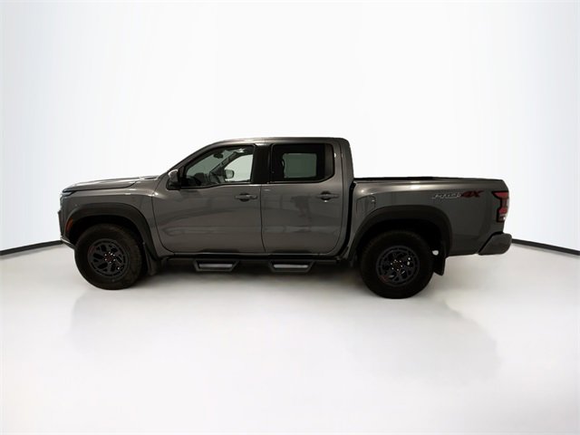 Used 2025 Nissan Frontier PRO-4X w/ Pro Convenience Package image 4