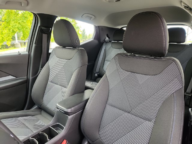 New 2027 Chevrolet Bolt LT w/ Comfort Package FWD image 13