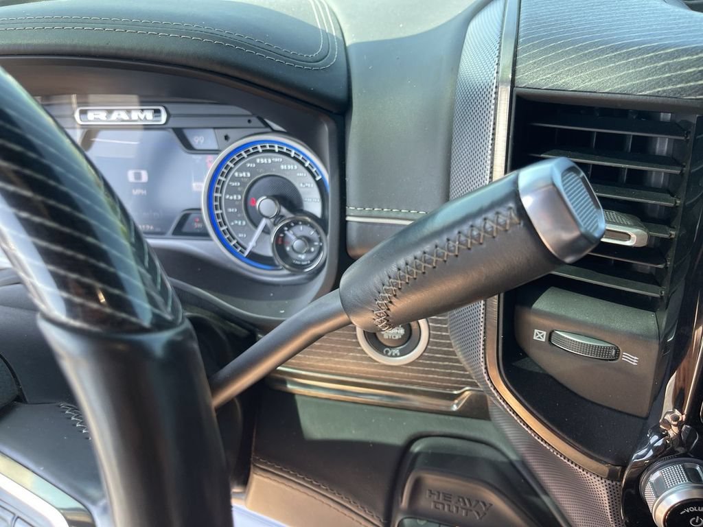 Used 2021 RAM 2500 Limited AWD/4WD image 19