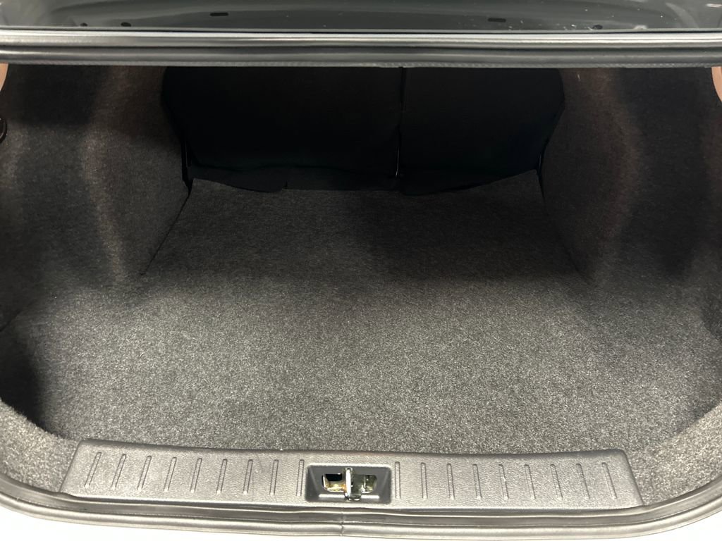 Used 2025 Nissan Versa SV FWD image 22