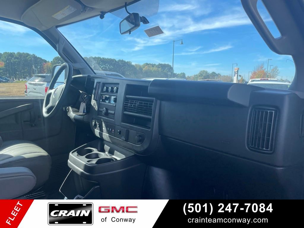 New 2025 GMC Savana 2500 w/ Driver Convenience Package RWD image 27