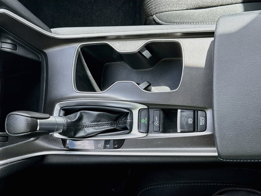 Used 2022 Honda Accord LX image 17