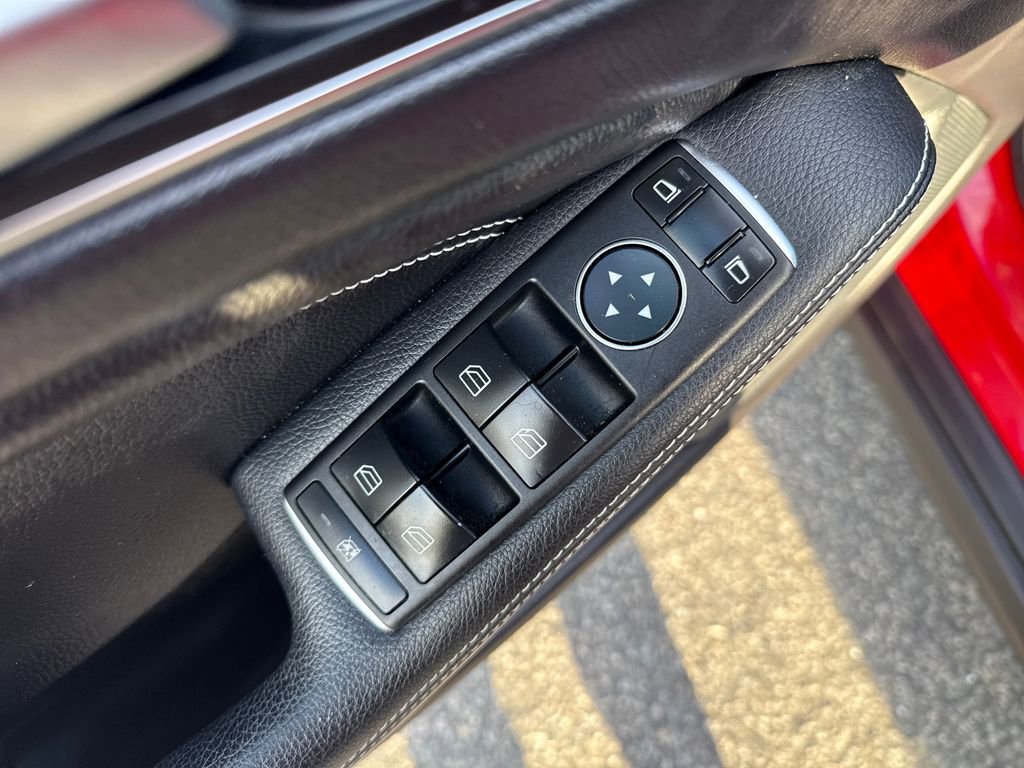 Used 2018 Mercedes-Benz GLA 250 4MATIC image 12