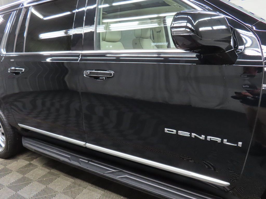 Used 2024 GMC Yukon XL Denali image 34