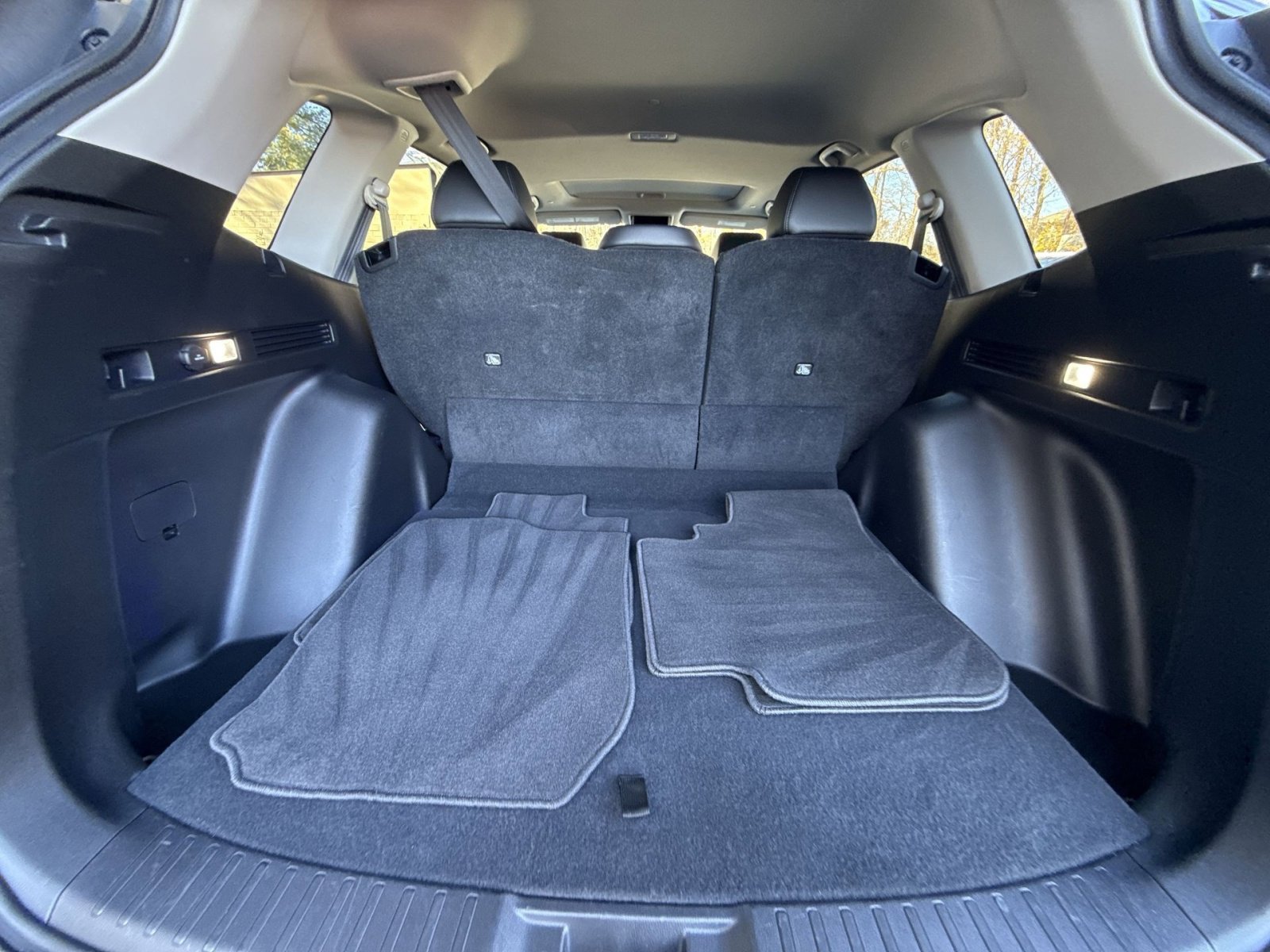 Used 2025 Honda CR-V EX-L image 25