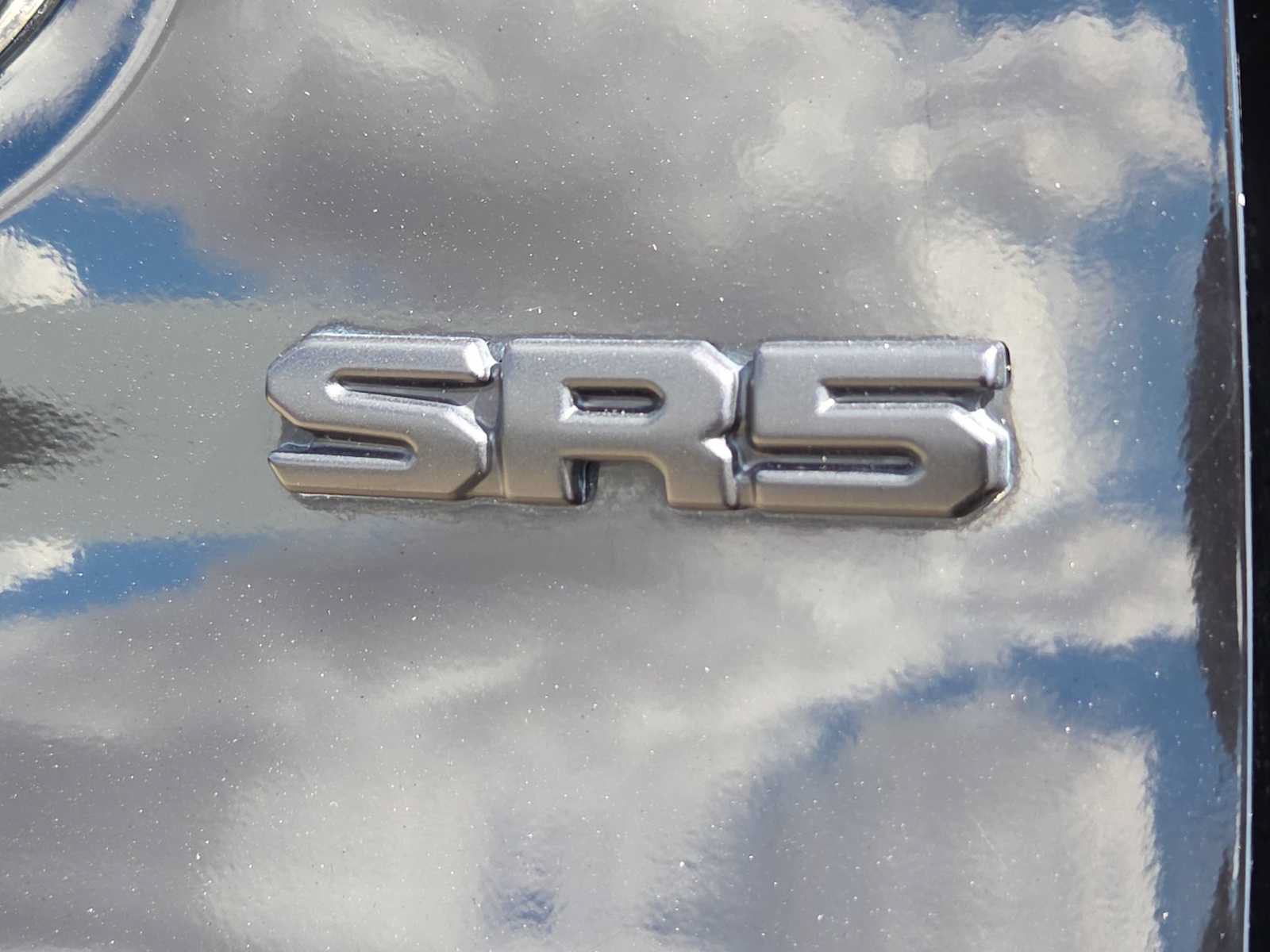 Certified 2025 Toyota Tacoma SR5 AWD/4WD image 11