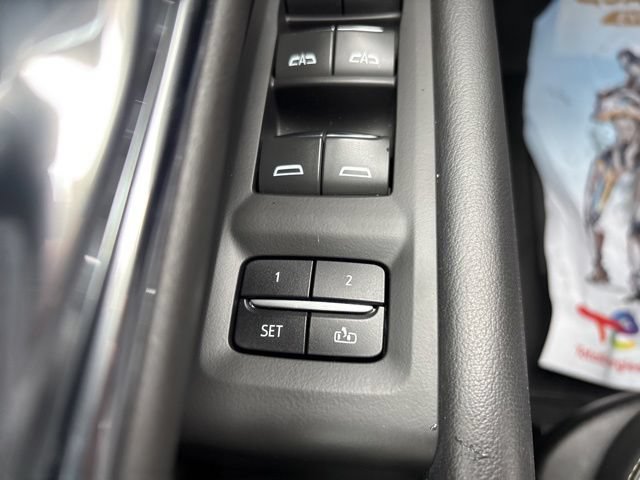 Used 2023 Chevrolet Tahoe Premier AWD/4WD image 19