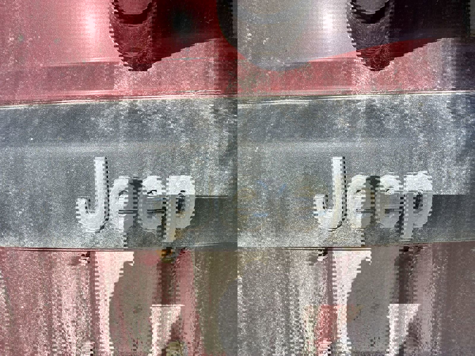 Used 2008 Jeep Commander Sport image 27